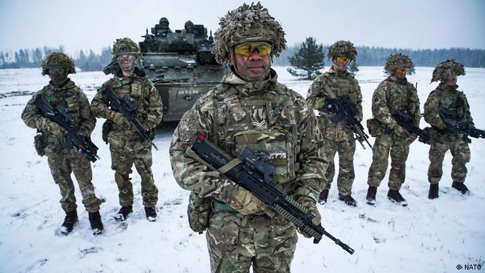 British Elite Troops Sent to Ukraine Amid Fears of Russian Invasion, Defense Express