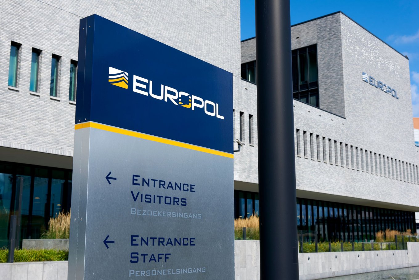 Europol launched an operation targeting the assets of Russian individuals and companies, Defense Express