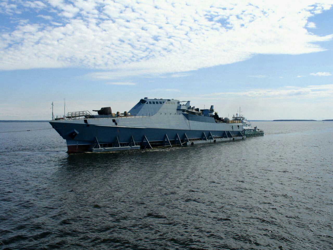 Transportation of the Project 22160 Viktor Velikiy patrol ship via russia's inland waterways, Defense Express