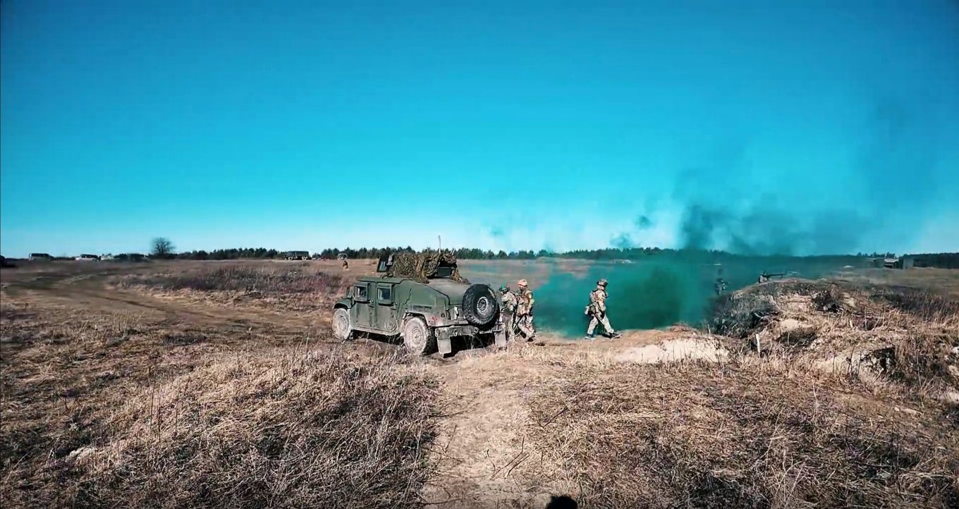 Ukrainian Veteran since 2014 Trains Foreign Legionnaires for Real War