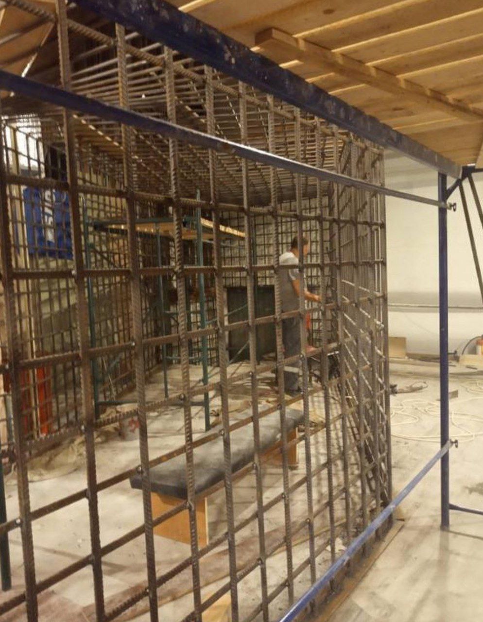 Prison cages on a stage of Mariupol Chamber Philharmonic in order to keep Ukrainian defenders / Photo credit: Telegram channel of City Council of Mariupol