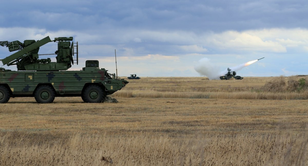 Ukraine needs to strengthen air defense, Defense Express