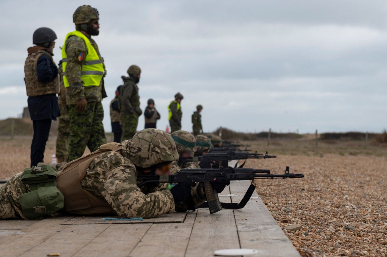 Canadian Armed Forces Presented How They Are Training Ukrainian Recruits, Operation UNIFIER, Defense Express