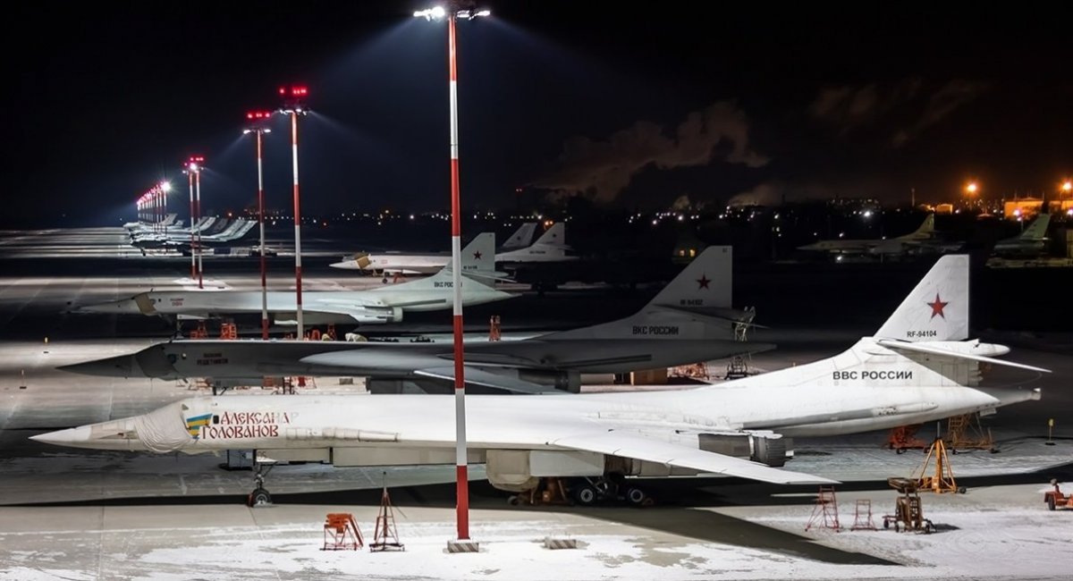 Tu-160 aircrafts on Engels air base