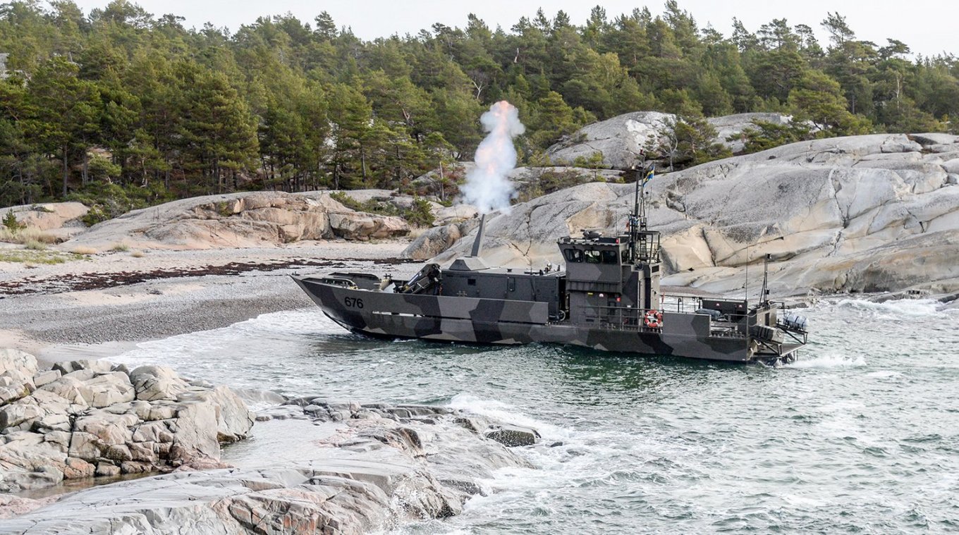 Swedish boat / Photo credit: The Swedish Armed Forces Defense Express Sweden's 20th Military Aid Package: What Are 