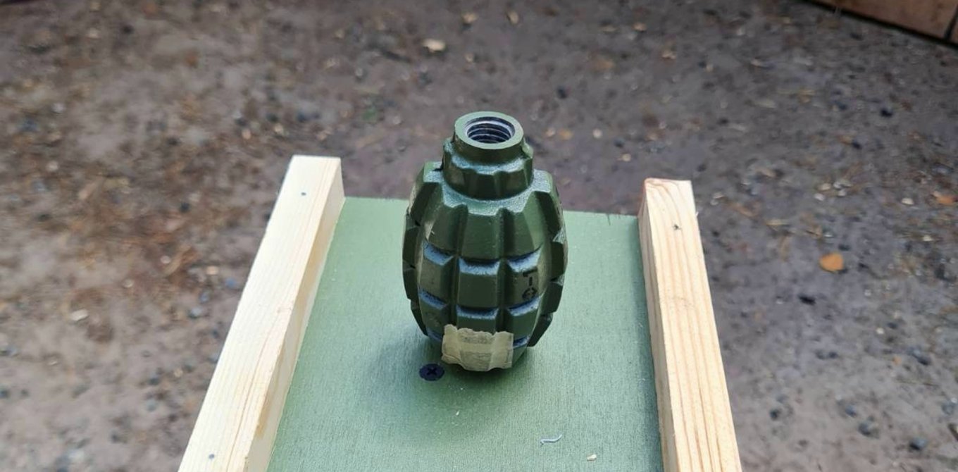 An F-1 grenade of Ukrainian manufacture / Defense Express / Ukraine Launches Domestic Production of F-1, RGD-5 Hand Grenades, Products Already Used by Army