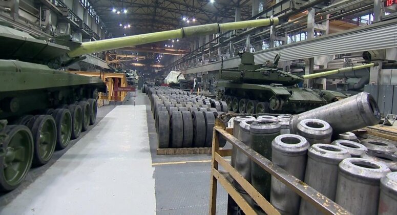 Production of T-90M tanks at Uralvagonzavod facilities