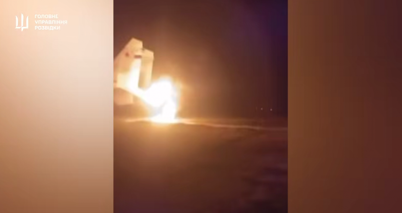 russian SU-27UB Fighter Jet Destroyed Overnight at Armavir Air Base, Defense Express