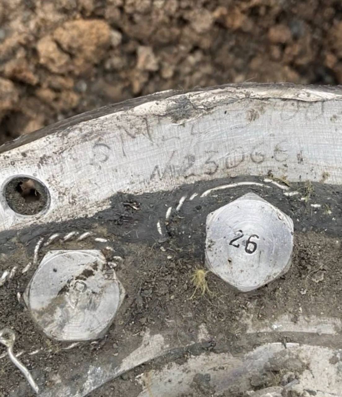 A piece of debris found at the missile crash site with inscriptions indicating it belongs to a 3M22 Zircon missile, Defense Express