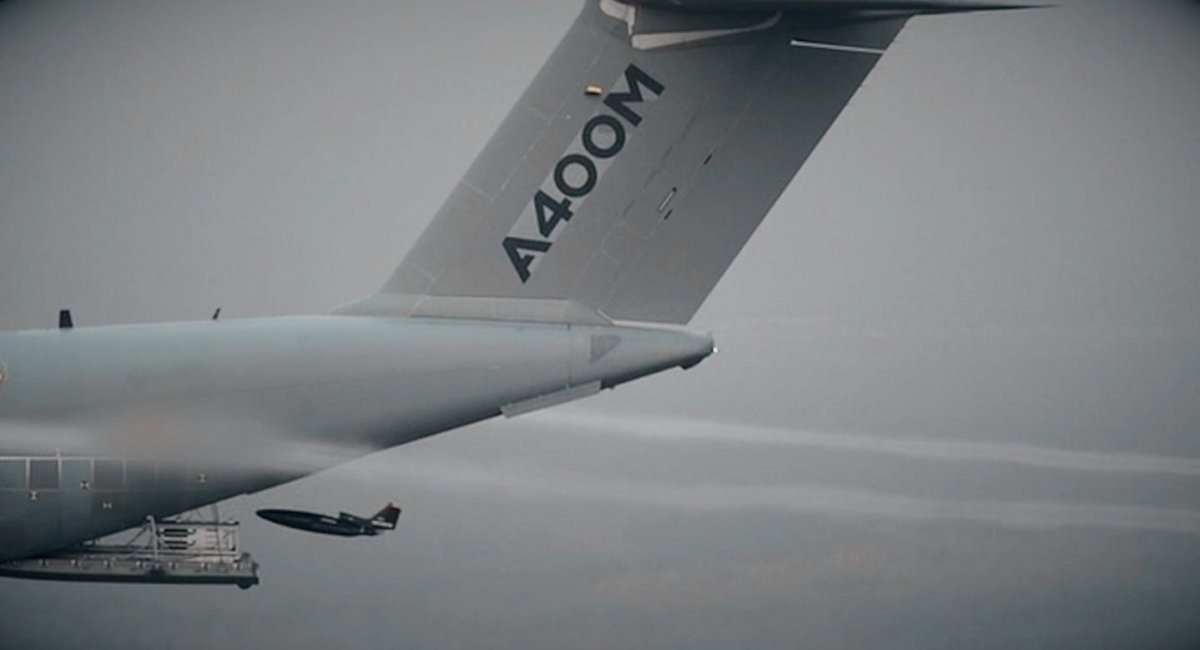 UAV launch from A400M military transport aircraft / Photo credit: Airbus
