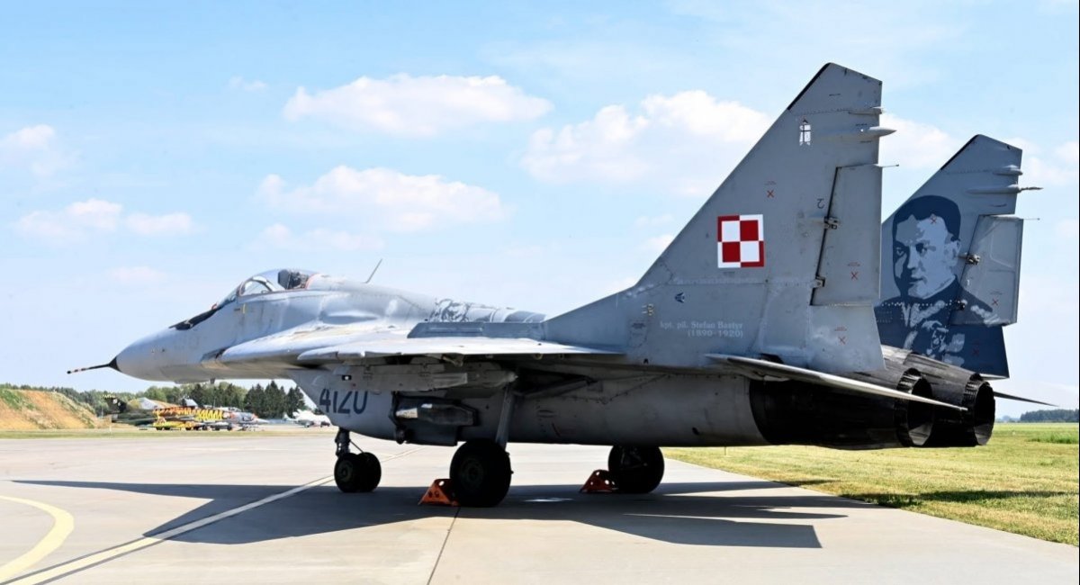 Polish MiG-29 fighter jet Defense Express 1642 Days of russia-Ukraine War – russian Casualties in Ukraine