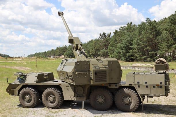 Ukraine to Receive Eight Slovakian 155mm Zuzana 2 SPGs, Defense Express, war in Ukraine, Russian-Ukrainian war