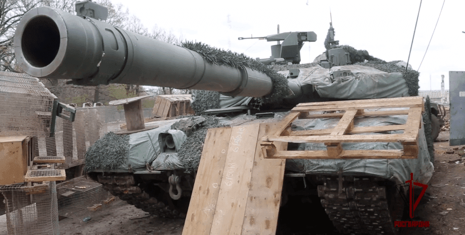 Defense Express tried to find out in the article: Russia’s T-90M Proryv Destroyed. What Story One Picture Can Tell, Defense Express, war in Ukraine, Russian-Ukrainian war