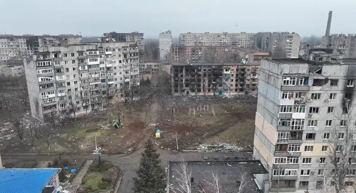 The Ukrainian city of Vuhledar was destroyed by russian artillery. January 2023. Ukraine Defense Express 594 Days of russia-Ukraine War – russian Casualties In Ukraine