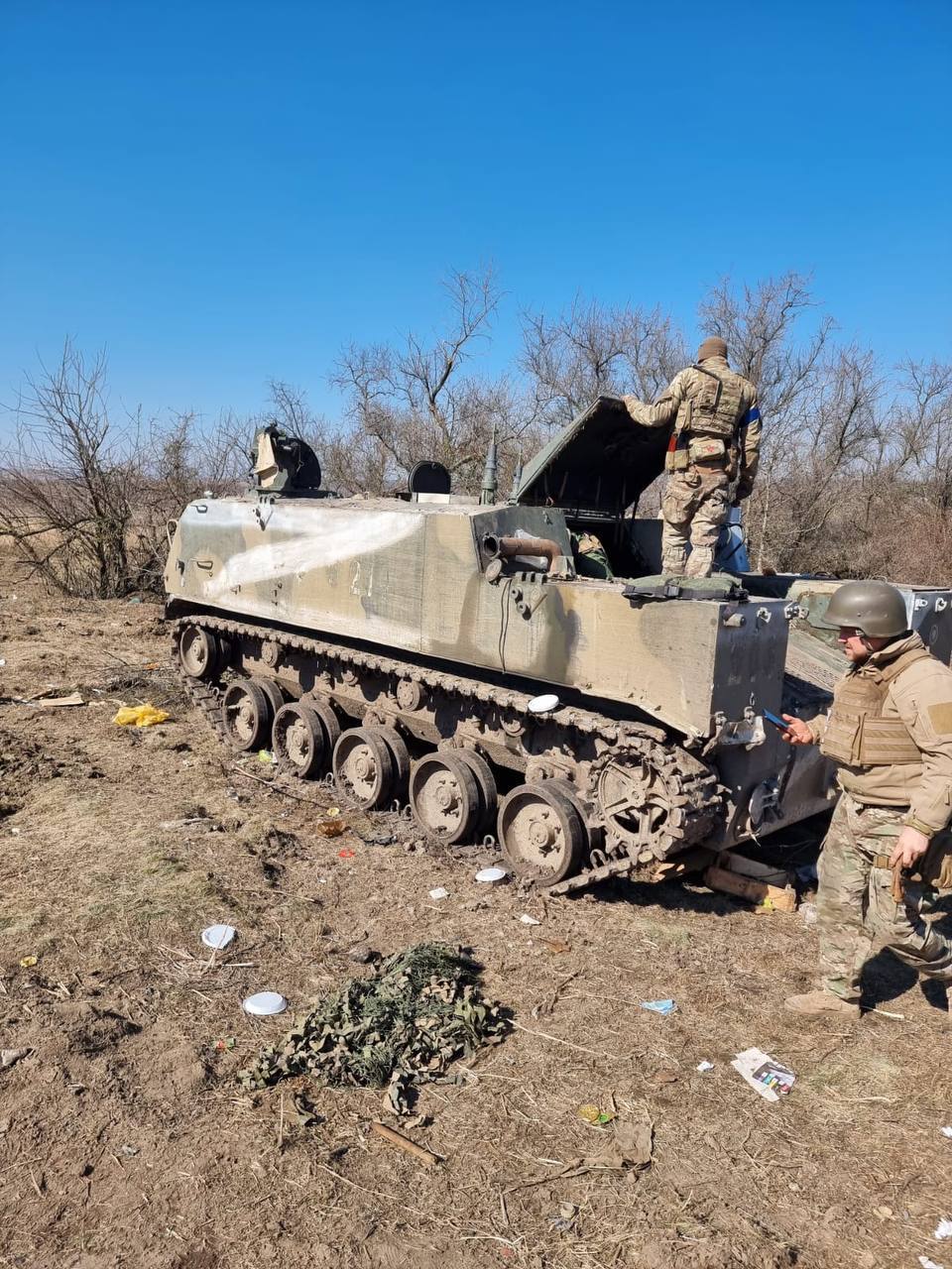 Russian amphibious and airportable APC BTR-MD Rakushka