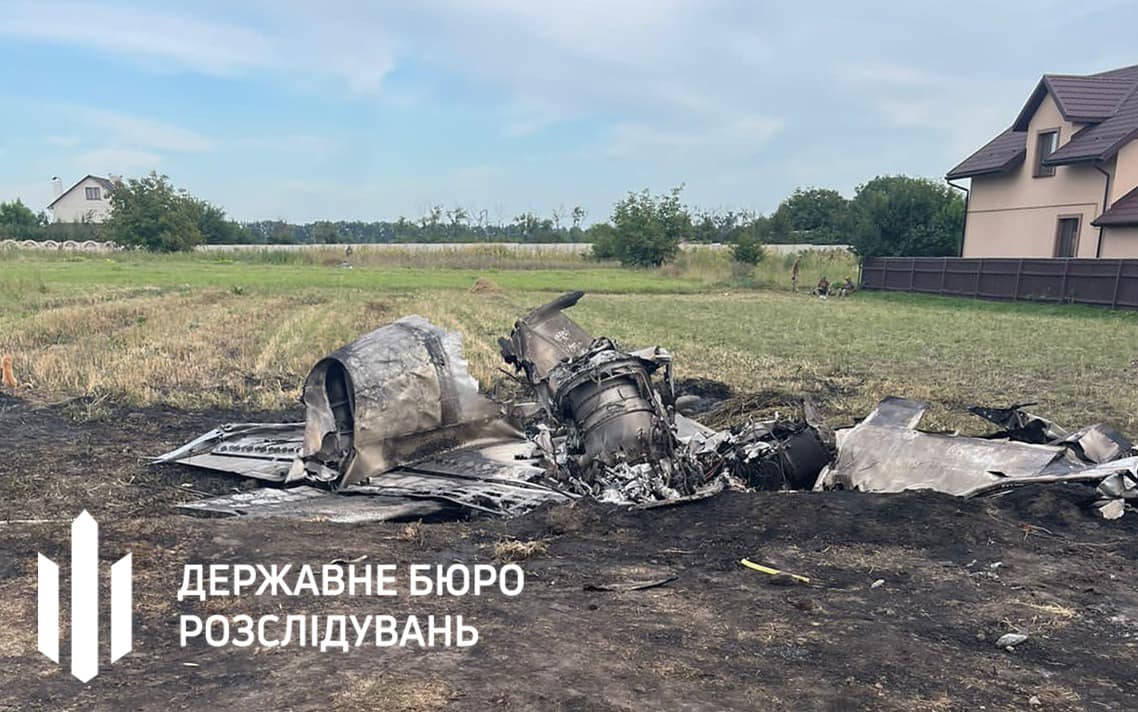 Remnants of a L-39 at the plane crash location in Zhytomyr Region