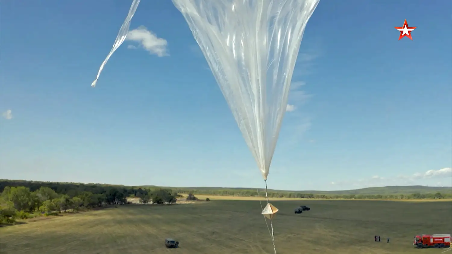 Russian Au-23 type aerostat with radar reflectors in the air Defense Express Ukrainian Aerostat Perspective, Considering Great Britain Couldn’t Afford Such Campaign Now