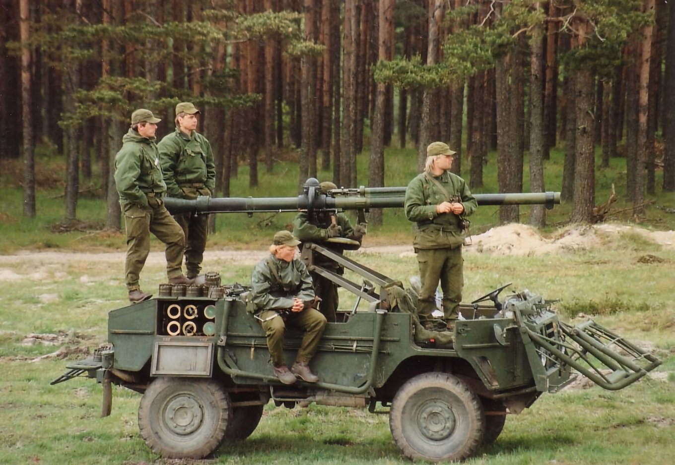 Swedish Pvpj 1110 recoilless gun mounted on a 