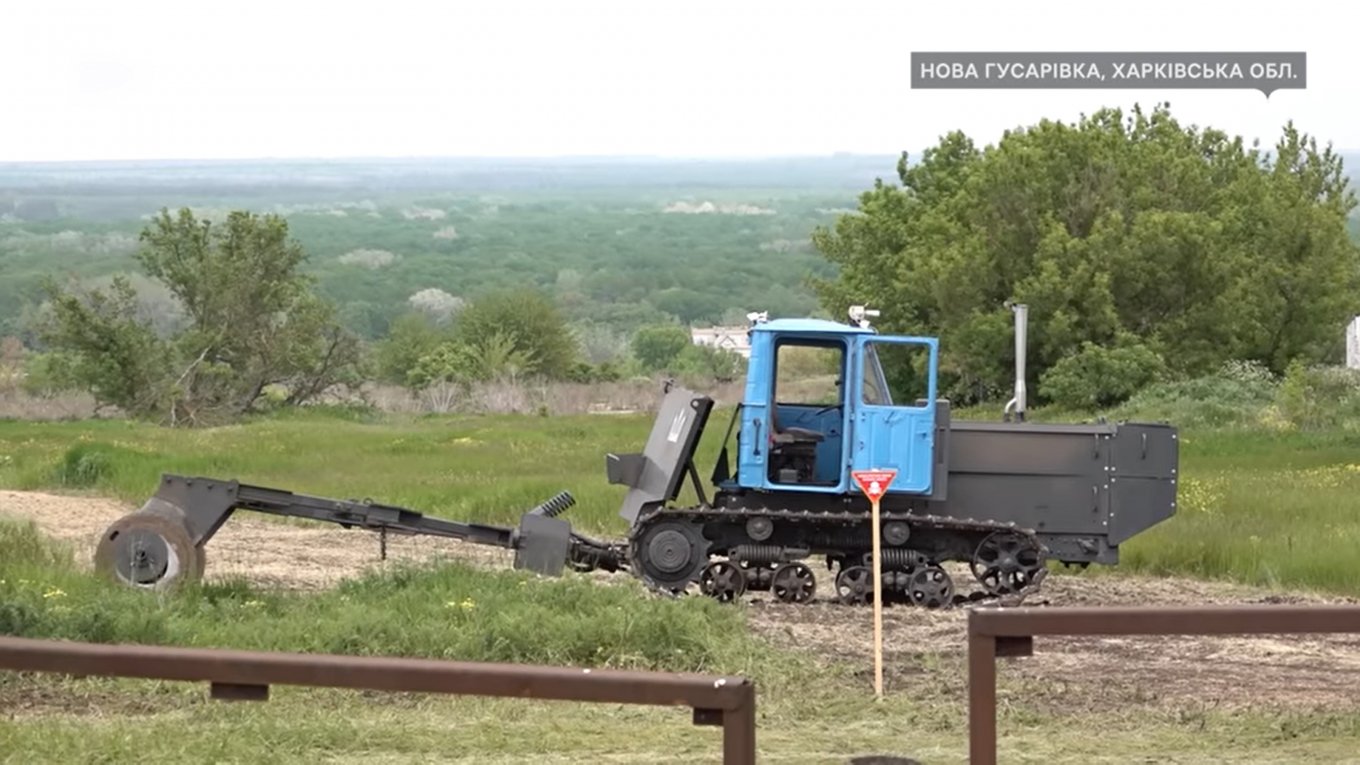 The First Ukrainian-Made Demining Machine Was Certified in Ukraine, Defense Express
