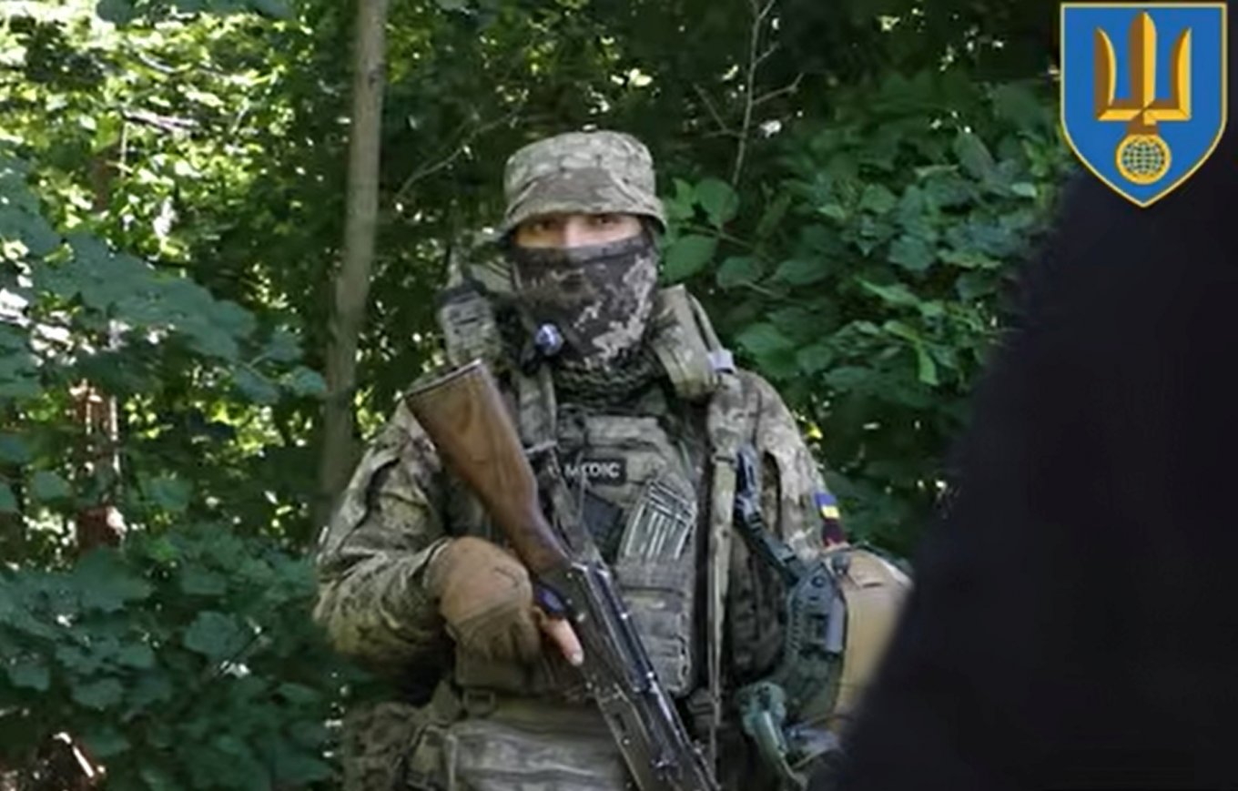 Brazilian Combat Medic Serve and Protect Ukraine