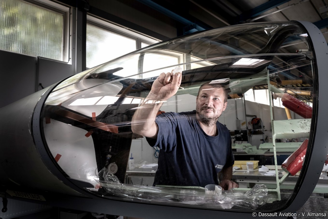 Aircraft production at Dassault / Defense Express / France Offers Rafale and SAMP/T Instead of F-35 and Patriot — But Can It Compete on Production Speed?