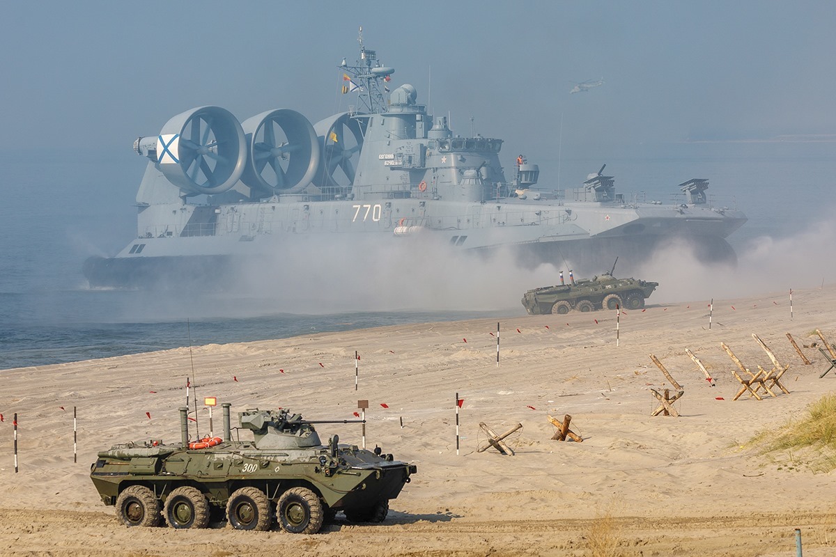russian forces practicing a naval infantry landing