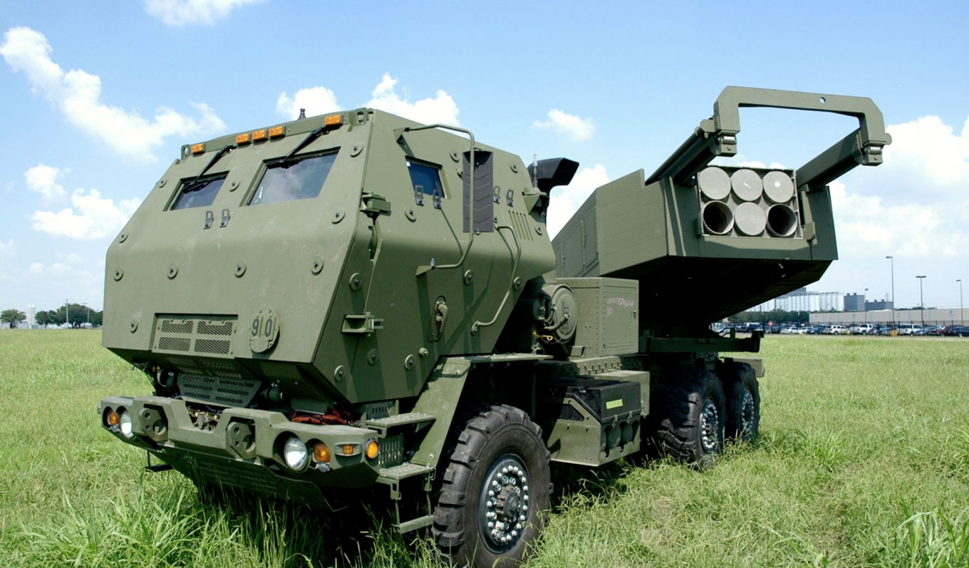 HIMARS multiple launch artillery rocket system