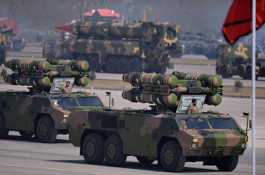 FM-90 (Chinese name HQ-7) at the Pakistan Day military parade, 2019 / Defense Express / How Pakistan Being Top Buyer of Chinese Weapons Plays Out in Clashes With India