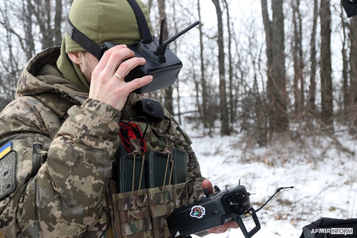 A Ukrainian FPV drone operator