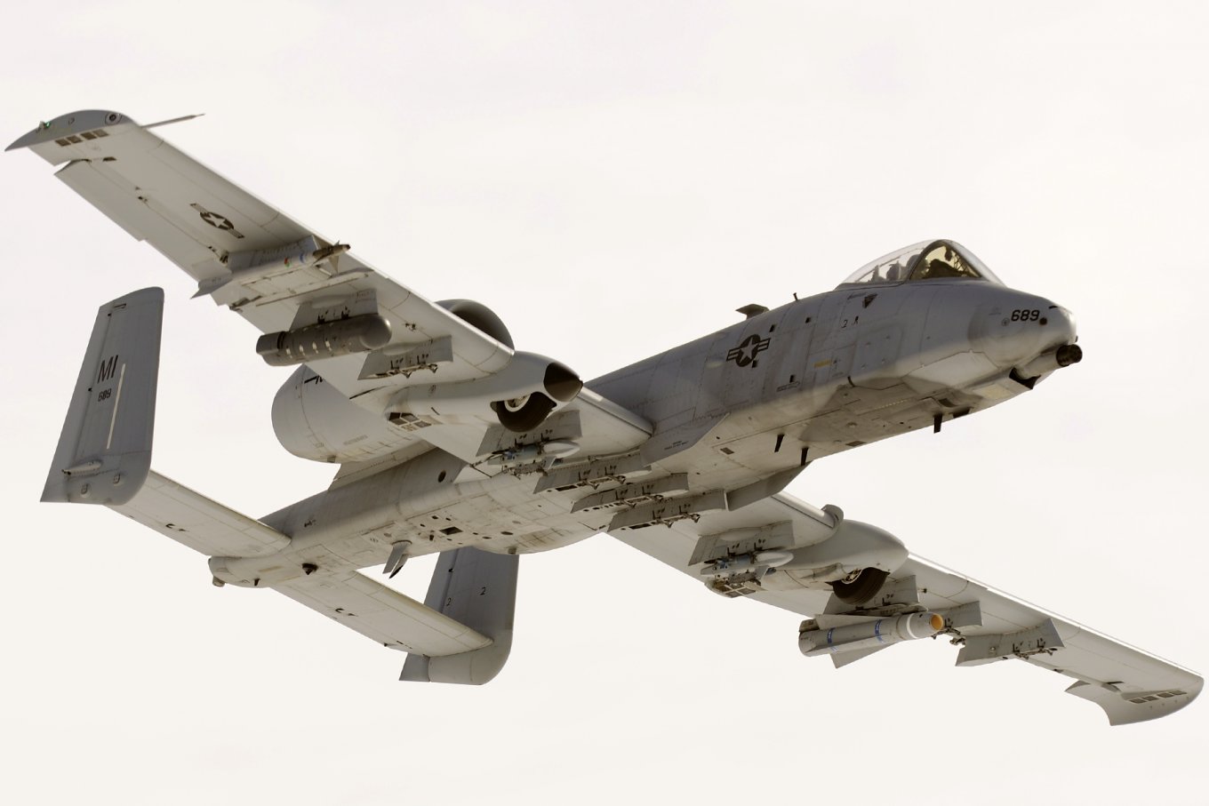 Will the A-10 Thunderbolt II Help And Should the Armed Forces of Ukraine Count On It At All?, Defense Express, war in Ukraine, Russian-Ukrainian war