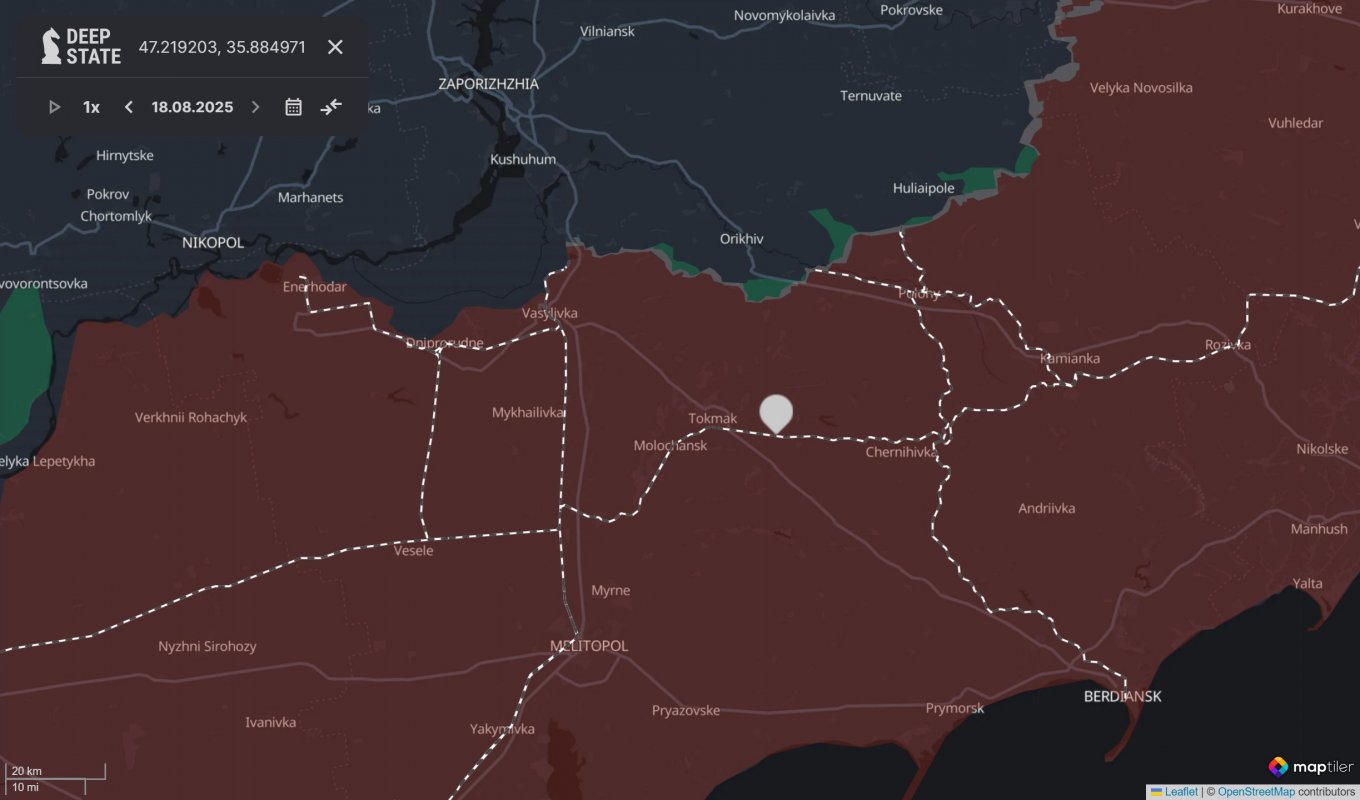 Map graphics: the strike location, and the railway tracks in the area / Defense Express / Rail Logistics of russian Forces Paralyzed After Strike on Tank Train in Southern Ukraine