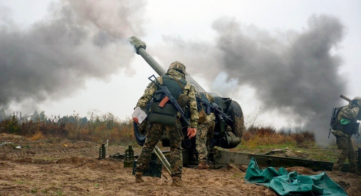 Artillery of the Armed Forces of Ukraine, illustrative photo of pre-war times, Defense Express