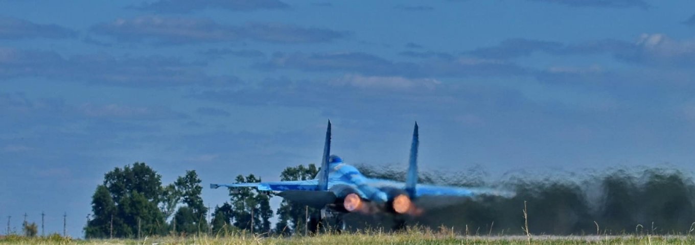 The Air Force of the Defense Forces carried out 12 strikes on the places of concentration of the enemy's manpower and equipment, Defense Express