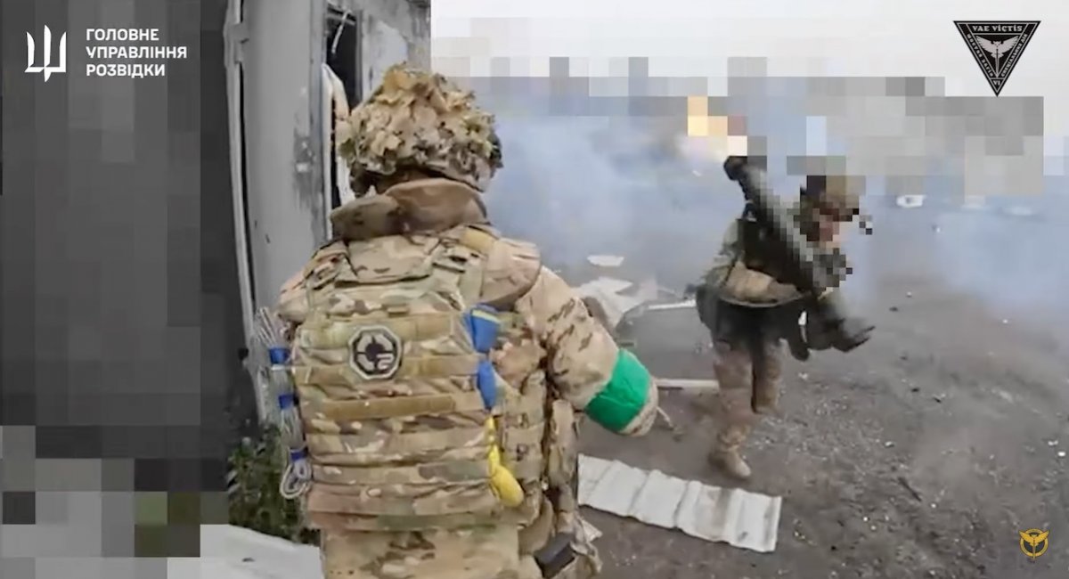 Exclusive footage shows fighters of the 6th Special Operations Detachment Defense Express russian 2S6 Tunguska Knocked Out as Ukraine Suppresses Short-Range Air Defense (Video)