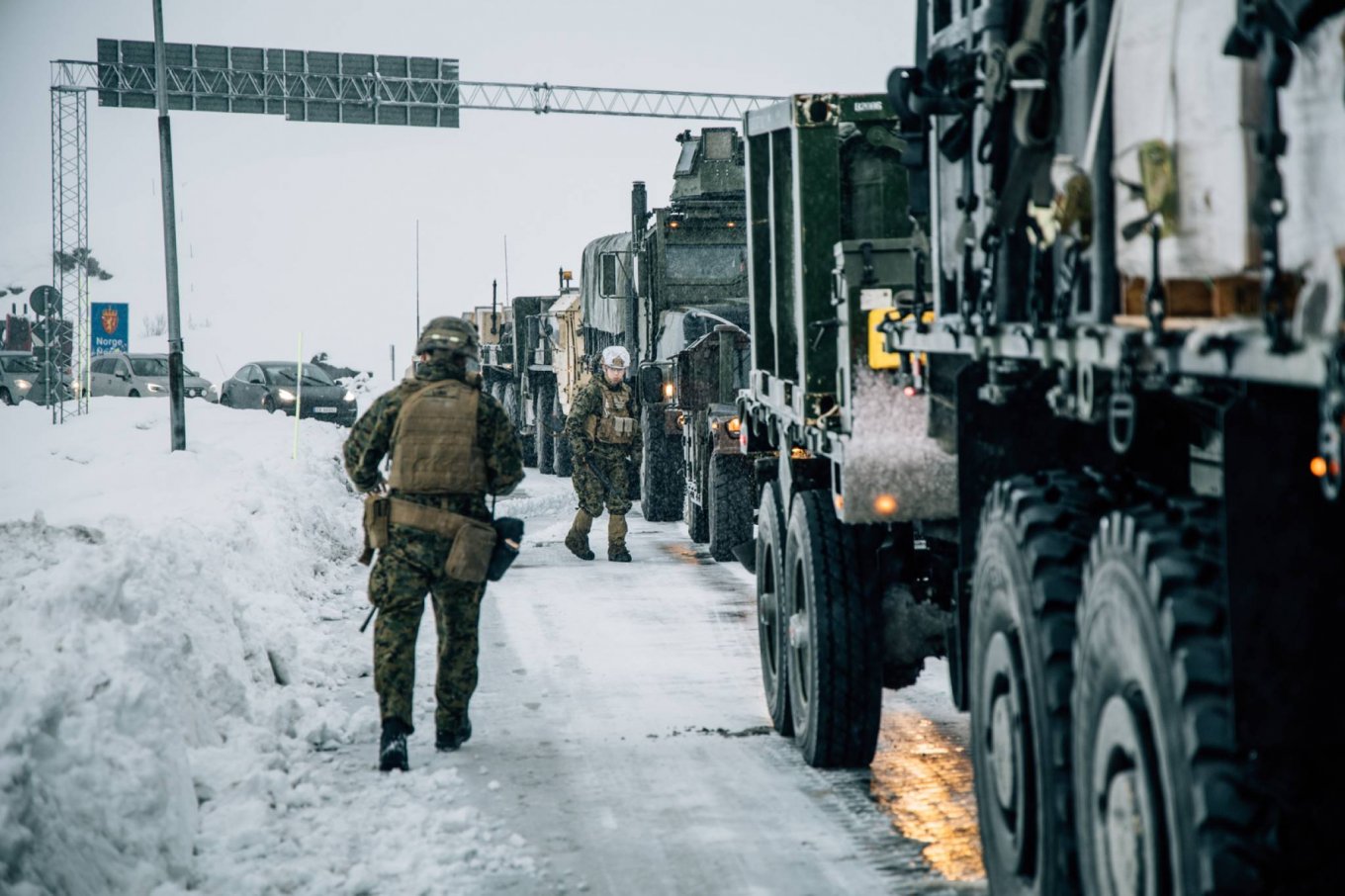 Norwegian Troops Dig Snow Shelters Against russian Drones: Drawbacks of Quinzees and What to Keep in Mind