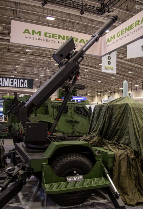 How Trials in Ukraine Helped Improve the Lightweight 105 mm Hawkeye MHS, Defense Express