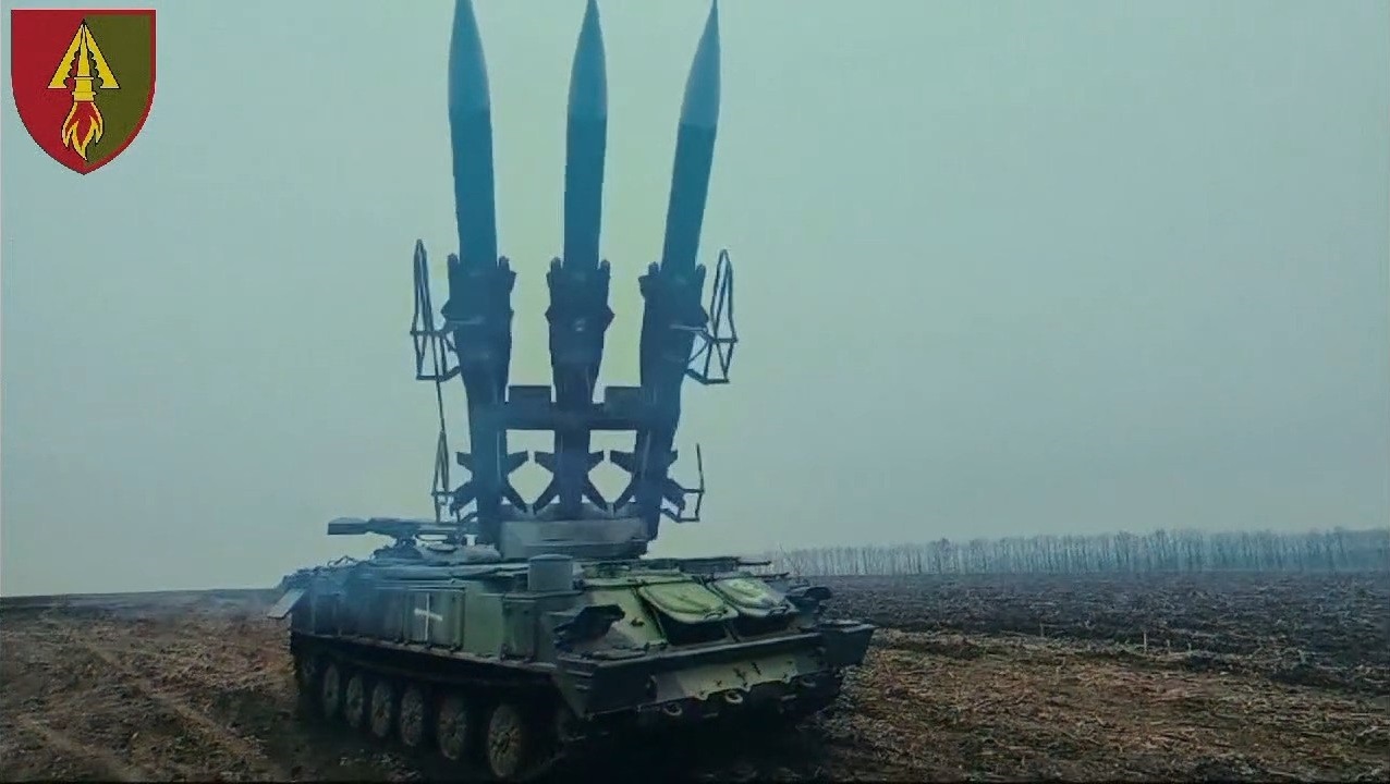 2P25M mbile launcher of the Kub air defense system / Defense Express / Ukraine Received Cold War-Era Air Defenses, But Instead of Roland It's Soviet Kub SAM