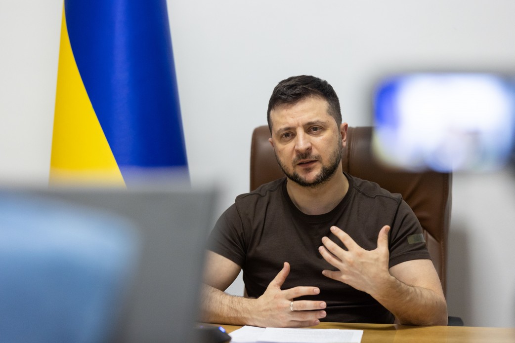 he President of Ukraine Volodymyr Zelensky, Europe has no right to respond with silence to what’s happening in Mariupol, Defense Express
