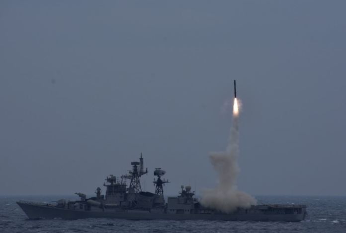 Test launch of the BrahMos cruise missile from the Indian Navy destroyer INS Ranvijay, To Produce BrahMos, India Uses Up to 75% Own Components, russia Likely Uses Its Share to Scale Up Strikes on Ukraine, Defense Express