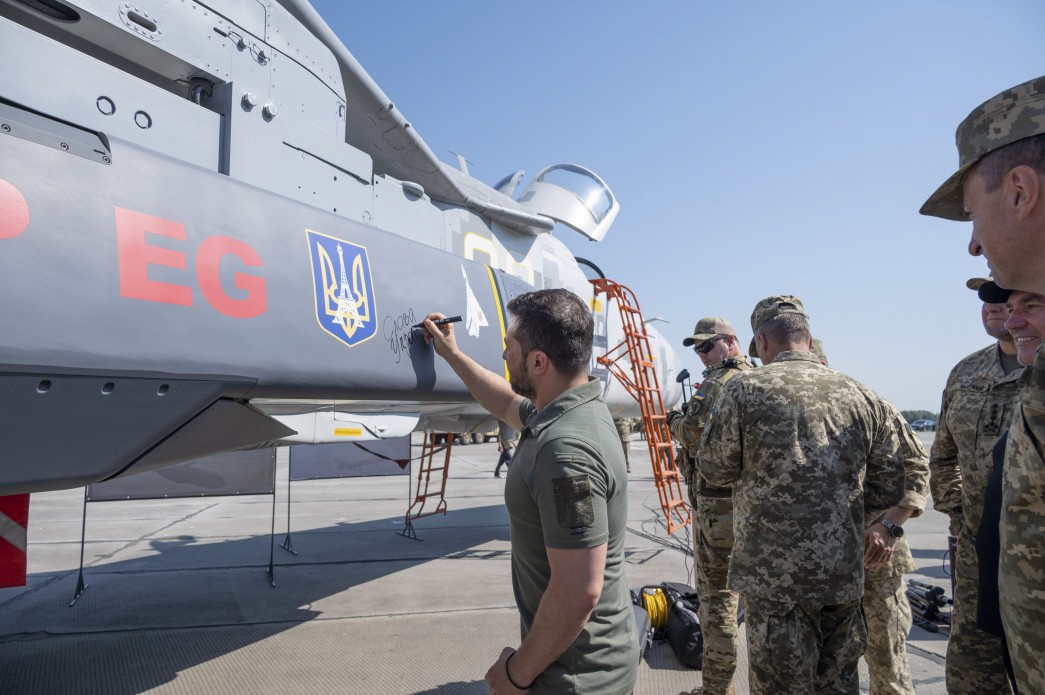 Ukraine Markes its Air Force Day on Sunday, Zelenskyy Visits Air Base to Communicate with Personnel, Inspect Weapons, Defense Express