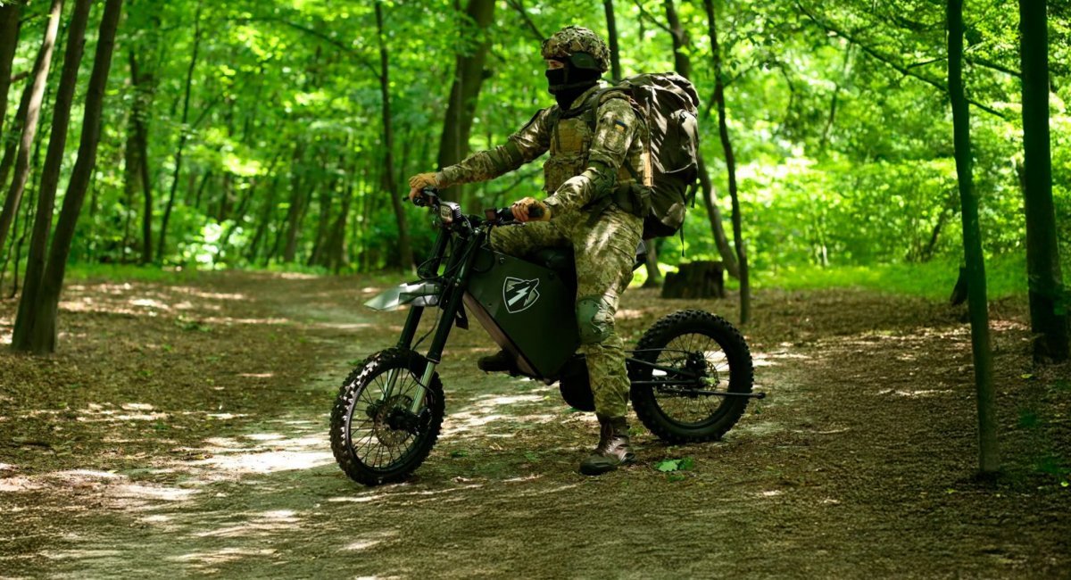 Fast and Quiet: Ukraine’s Military Test Tactical E-scooters in Combat ...