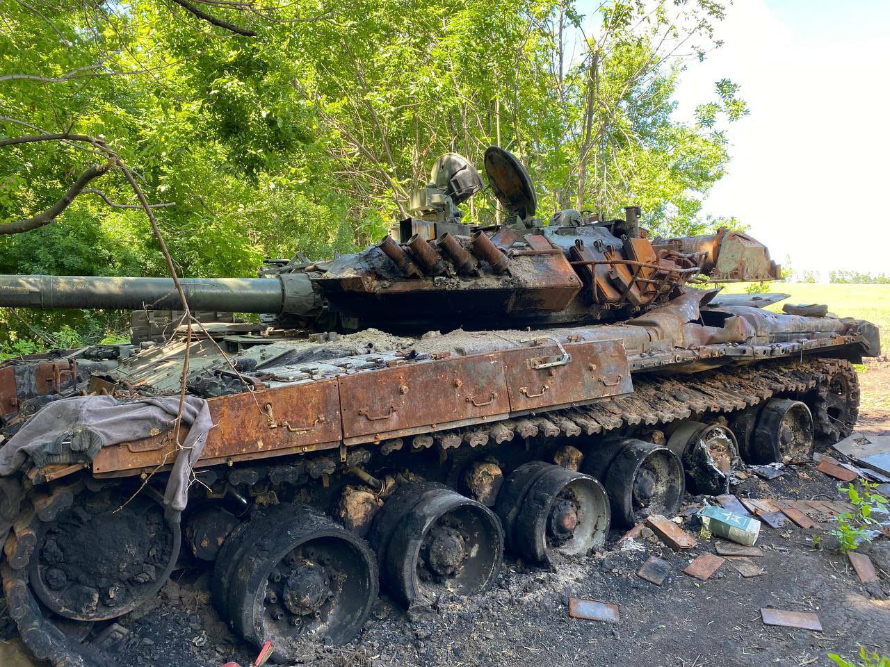 Destroyed russian T-80U