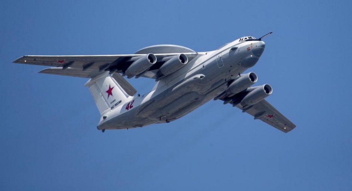 A russian A-50 airborne early warning and control system / Defense Express / Patriot SAMbush: New Details on Ukraine's Destruction of a russian A-50 in January 2024