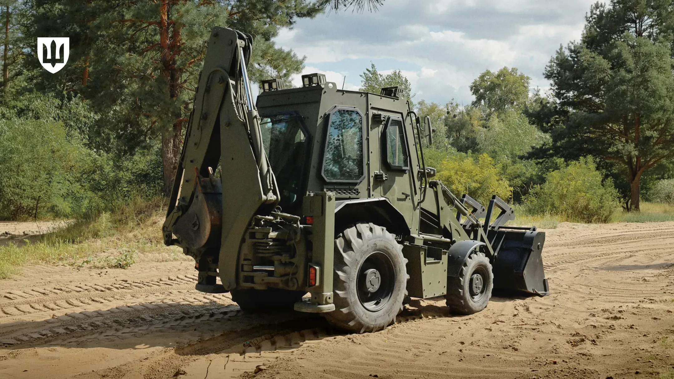 UAT-SPIDER: Ukraine's new armored excavator is built to dig under fire