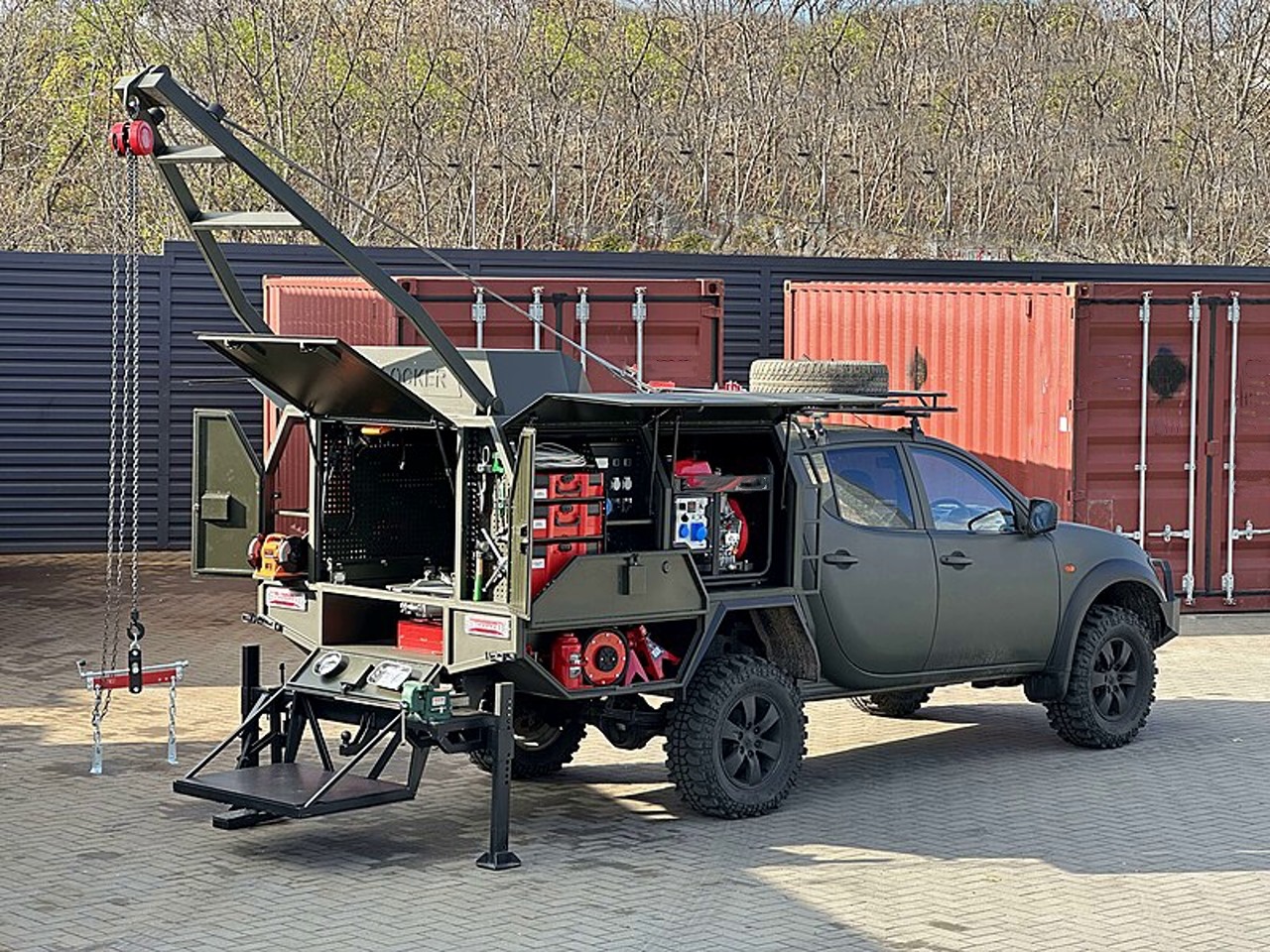 The Ministry of Defense of Ukraine has approved a cutting-edge mobile repair workshop Defense Express Ukrainian Defense Industry Unveils Mobile Repair Solution