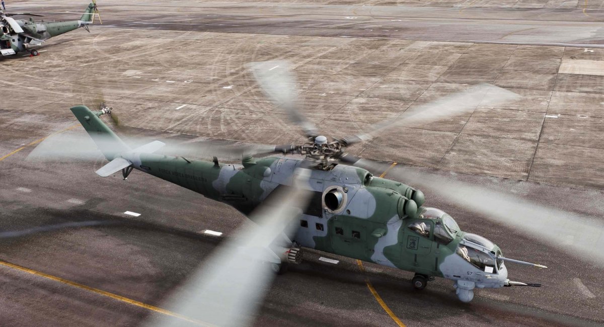 Brazilian Mi-35 / Defense Express / U.S. Failed to Get Peruvian Helicopters for Ukraine, Now russia Wants to Repair Them