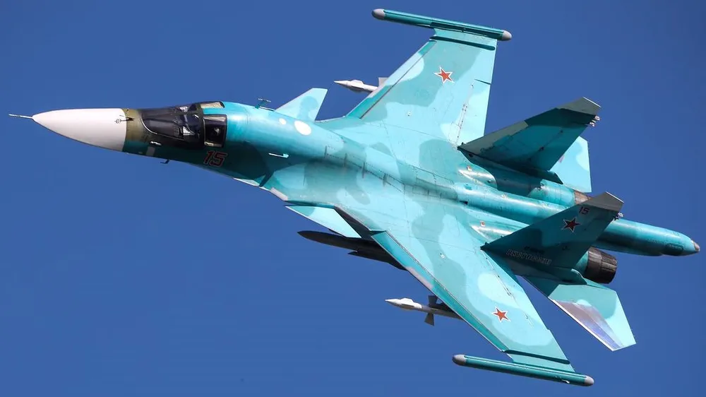 Ukrainian Air Force Allegedly Shot Down russian Su-34 Using F-16 – ISW, Defense Express