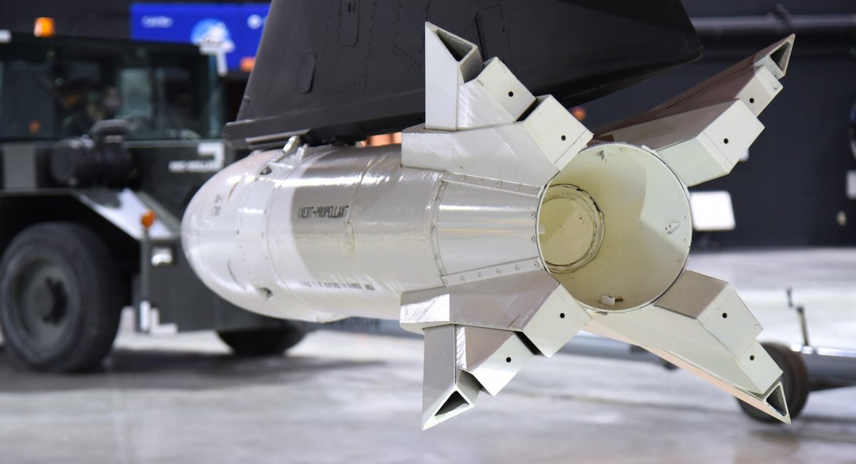 Ding Dong, officially - MB-1 Genie, later renamed to AIR-2 Genie, Exactly 68 Years Ago, United States Fired a Nuclear Air-to-Air Missile Directly Above U.S. Air Force High Ranked Officers
