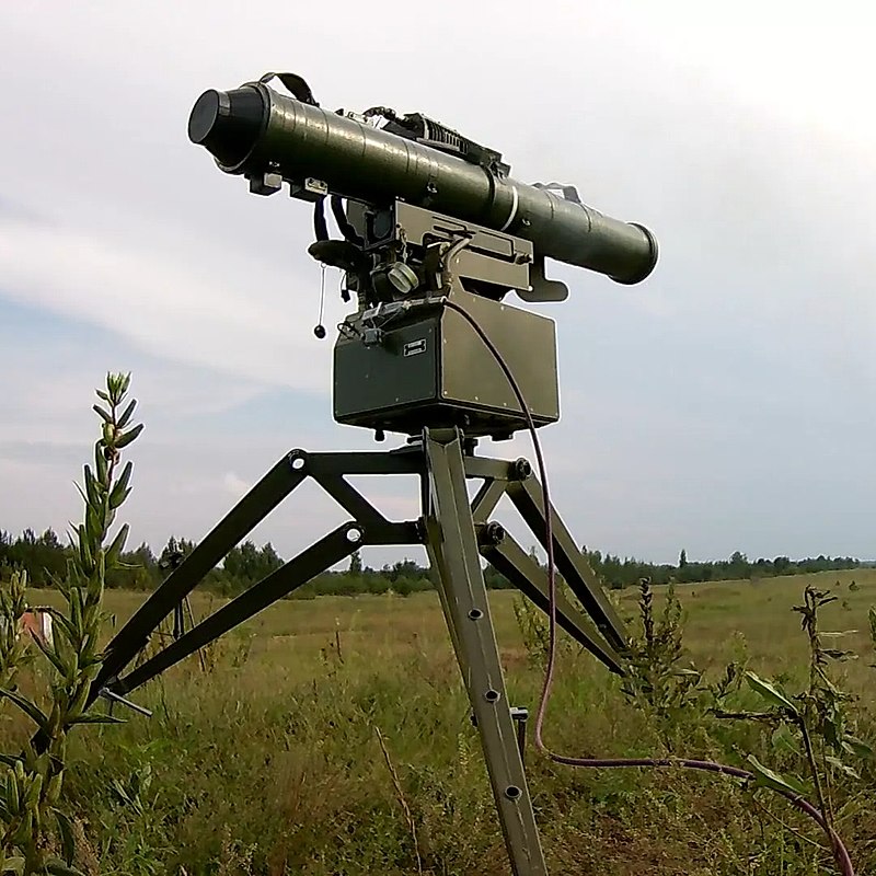 Chiến binh Ukraine tiêu diệt xe chiến đấu bộ binh của Nga ở khu vực Bakhmut bằng Stugna-P ATGM, Defense Express