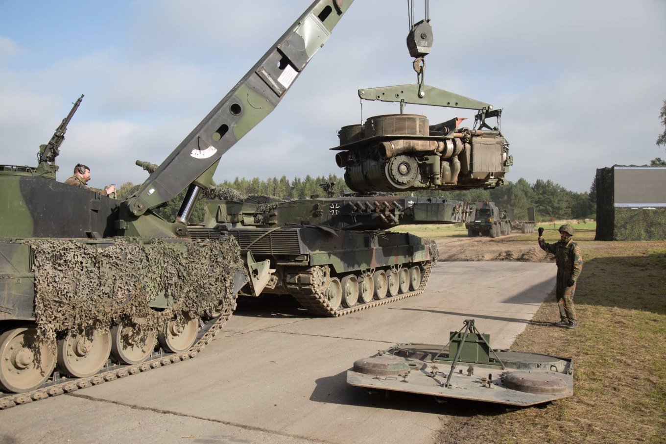 How Long Will it Take to Train Ukrainian Tankers to Use German Leopard 2 Tanks, Defense Express